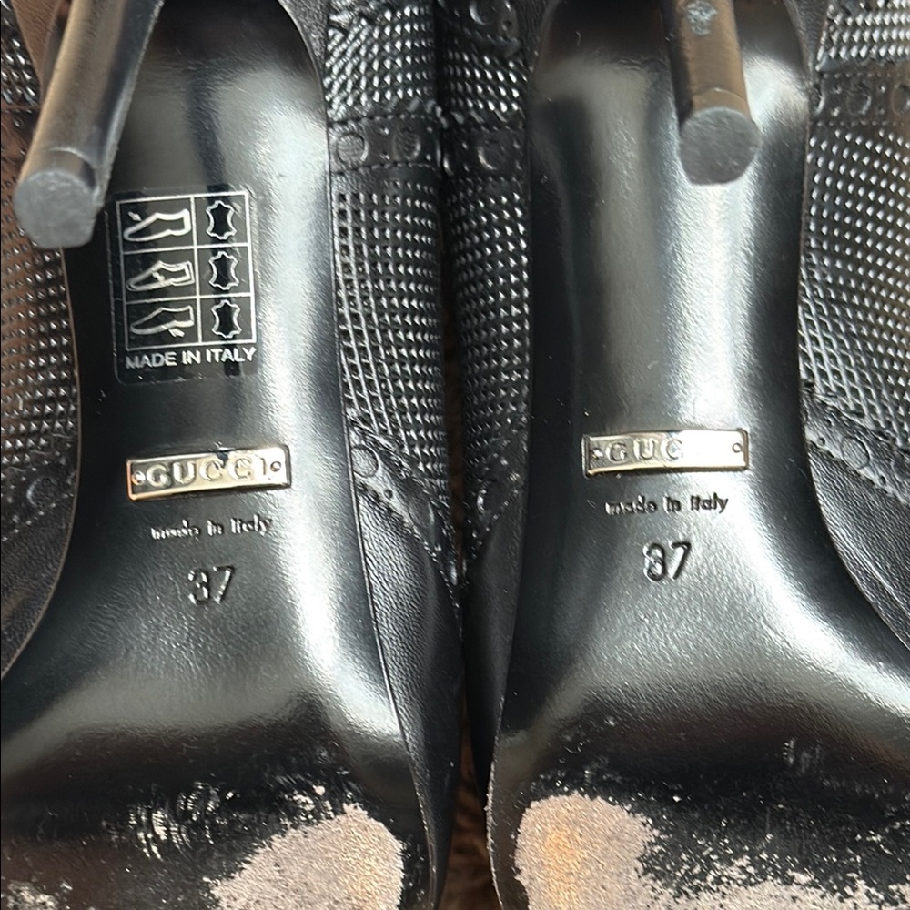 Gucci Women's Black Lace-Up Shoes - Picture 6 of 10